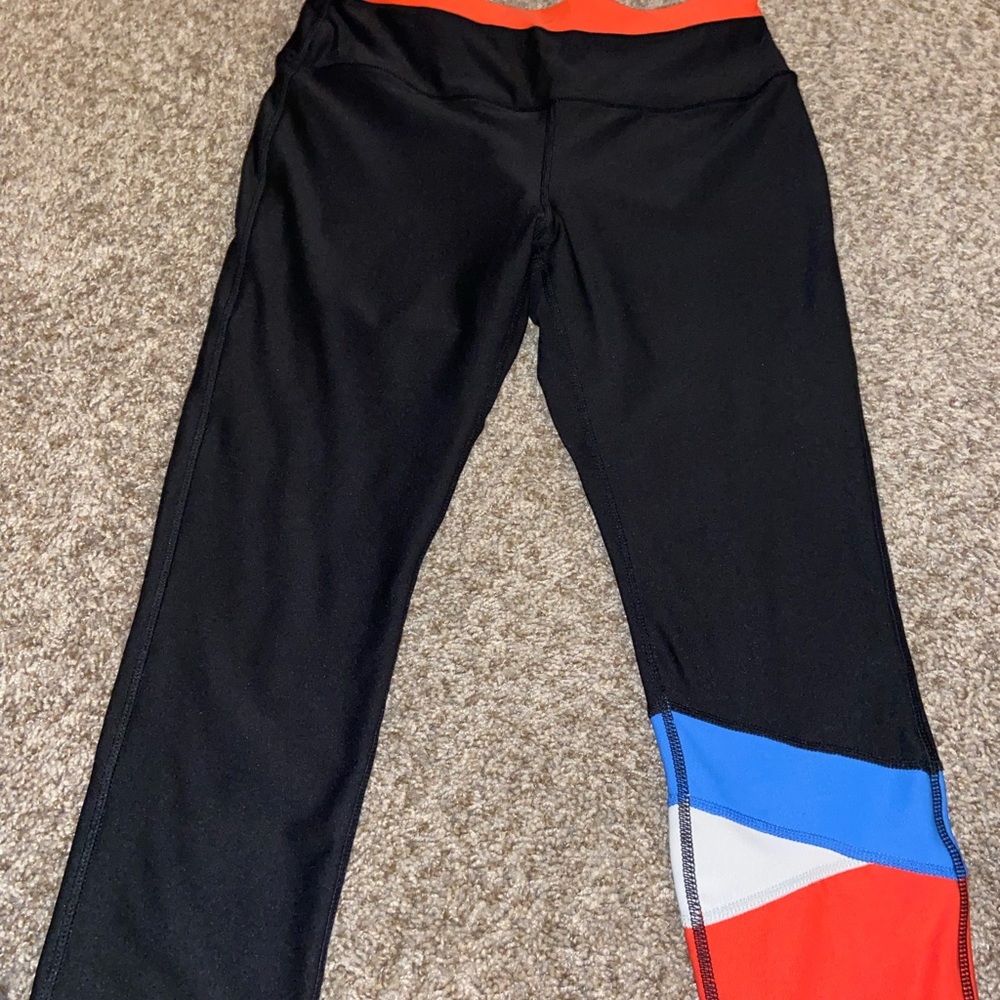 Athletic capris